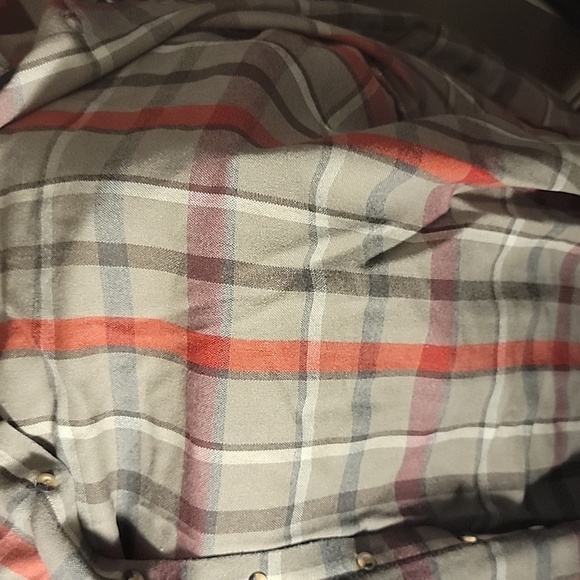 Sutter & Grand flannel men's size Large in Red, grey and black. OPEN TO OFFERS - Picture 10 of 10